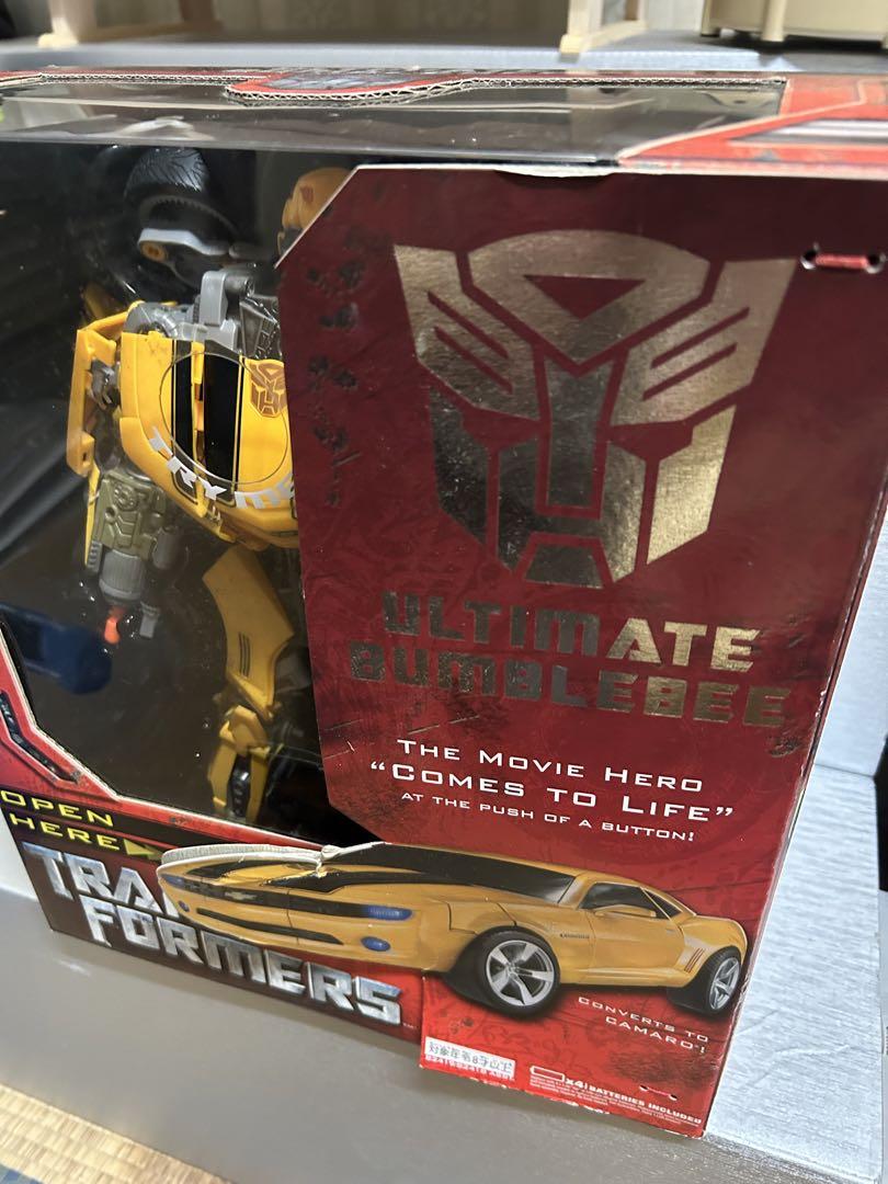 トランスフォーマー　アルティメットバンブルビーバトルチャージ