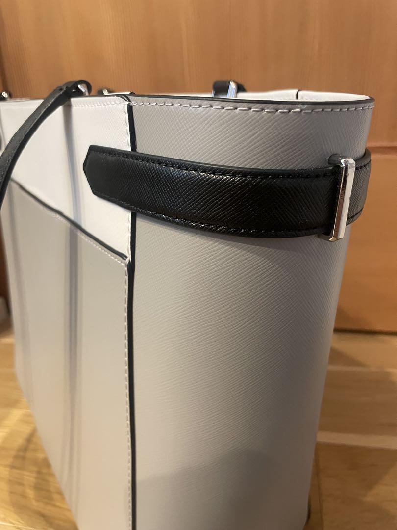 kate spade グレー　トートバッグ　A4