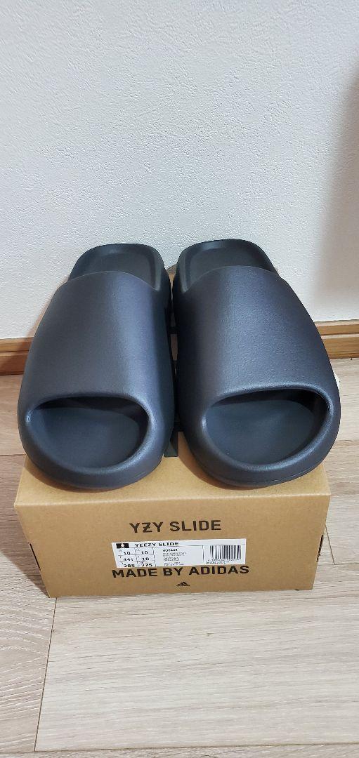 初売&最終値下げ！【24時間以内に発送！】 adidas YEEZY Slide