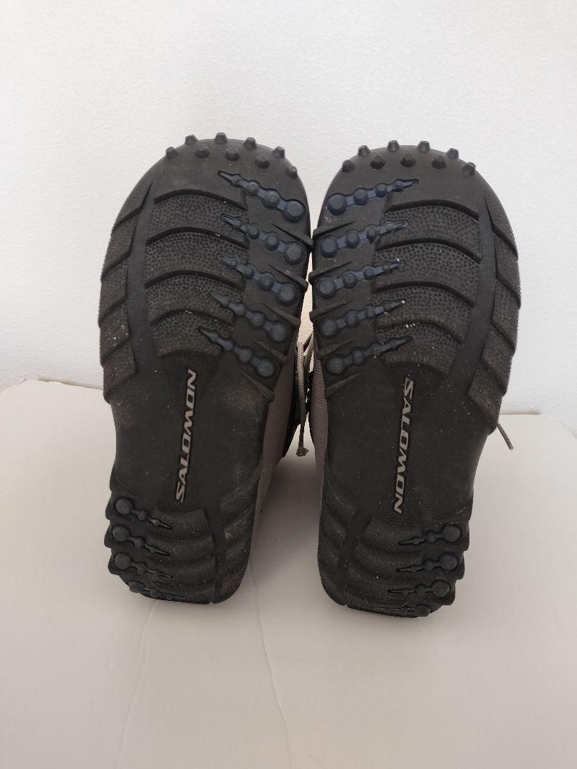 SALOMON メモリーフィット スノーボードブーツ　ブラック/グレー