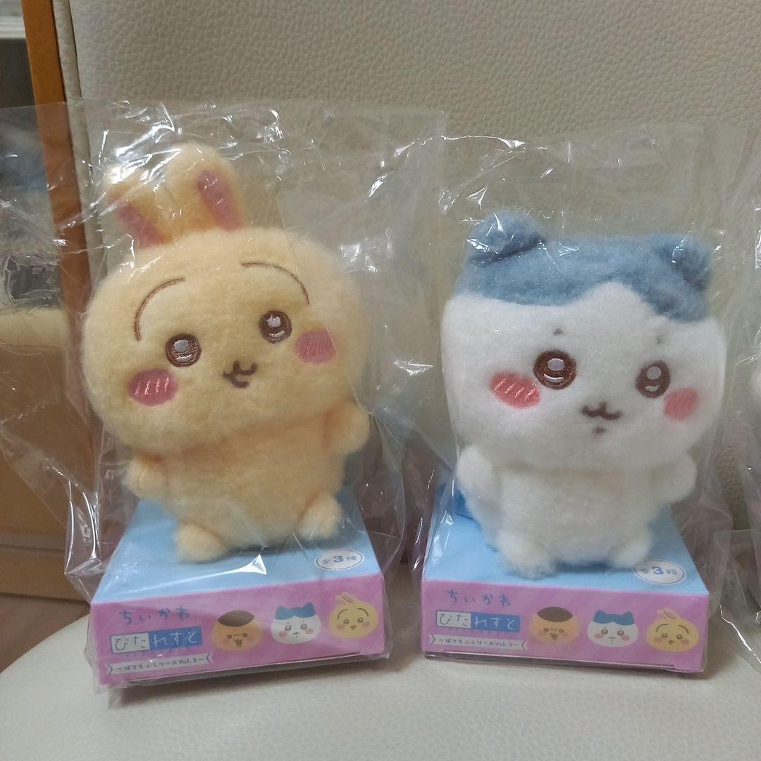 新品　ちいかわぴたれすと　うさぎ　ハチワレ　モモンガ　④