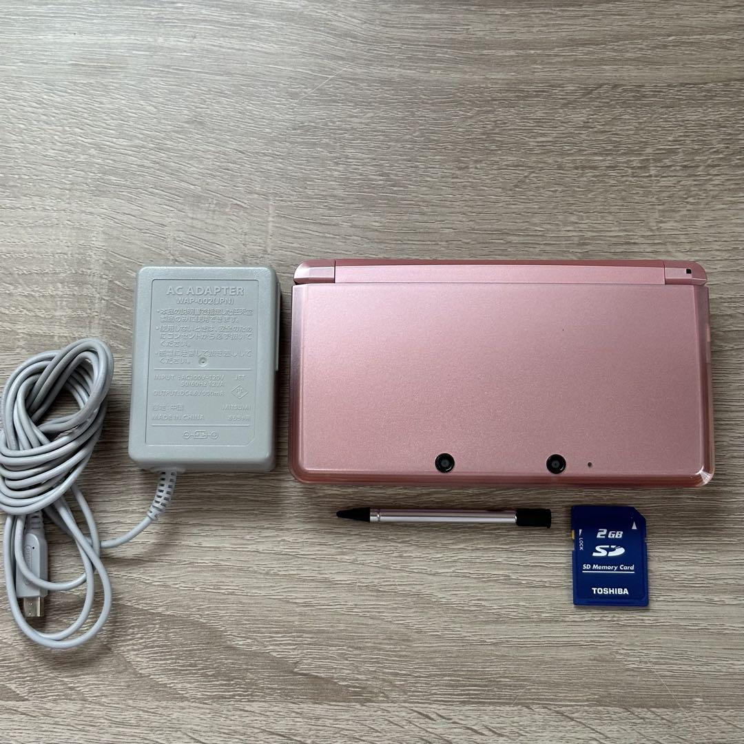 【美品】ニンテンドー3DS ミスティピンクニンテンドー3DS/2DS
