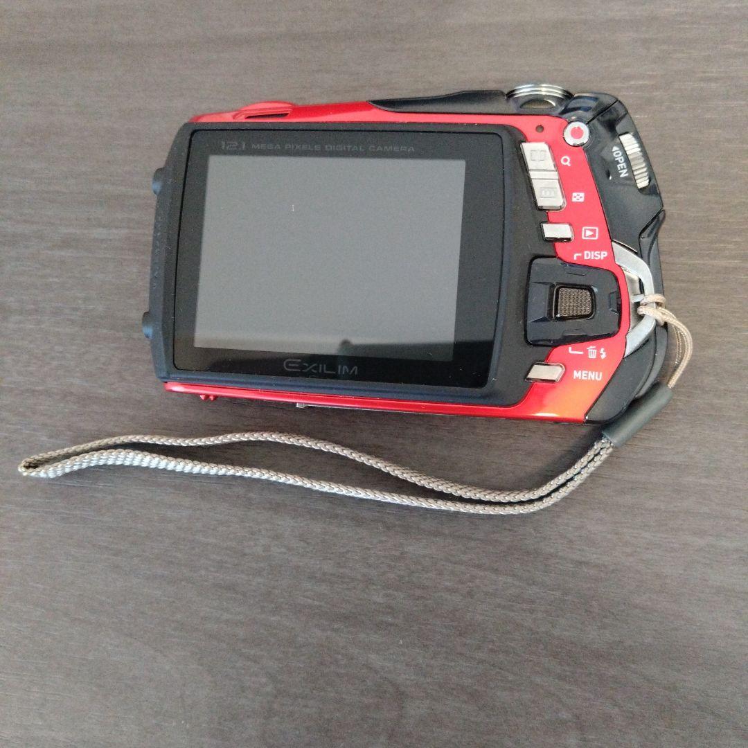 CASIO EXILIM デジタルカメラ レッド