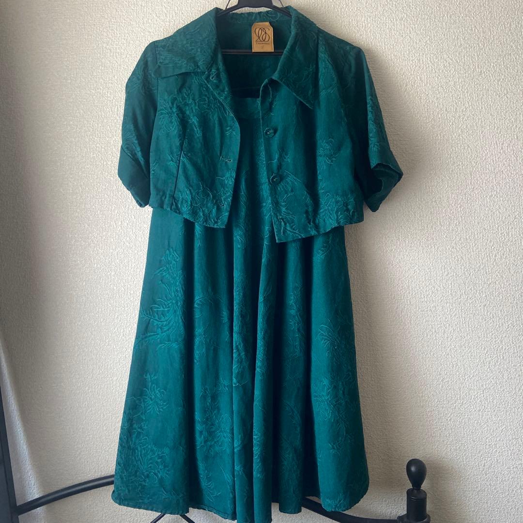 tnewties キリンにパンを食べさせて　上下セット