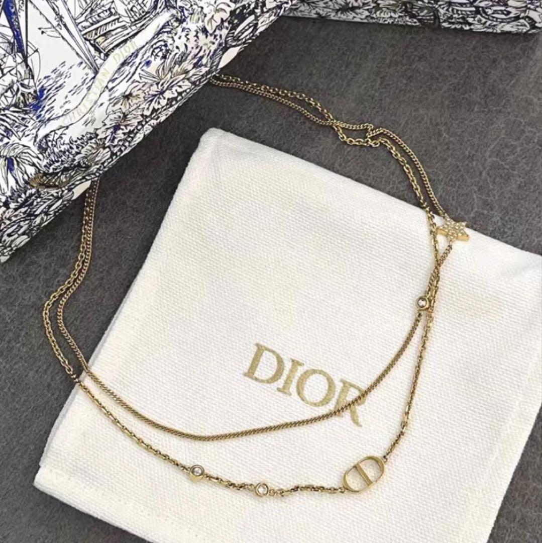 ディオール　ダブル チェーン ネックレス　PTIT CD DIOR】PETIT CD ダブルチェーン ネックレス ☆CDロゴ＆星