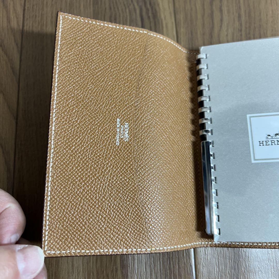 HERMESの手帳カバー