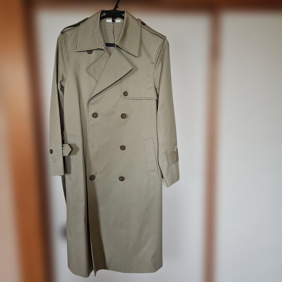ユニクロC ベージュ ダブルブレスト トレンチコートジャケット・アウター