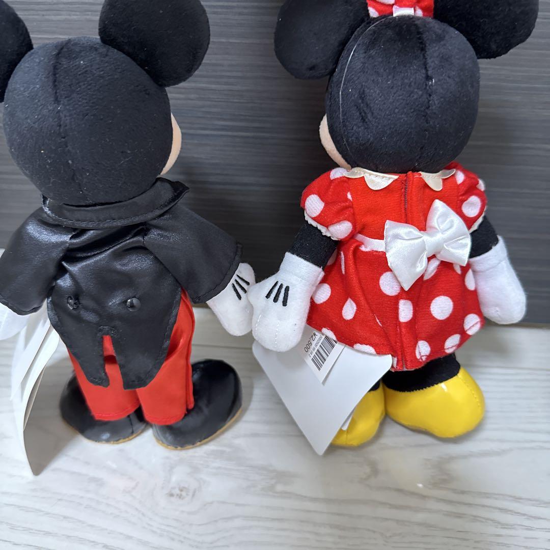 新品未使用 ミッキー ミニー お出かけポージープラッシー
