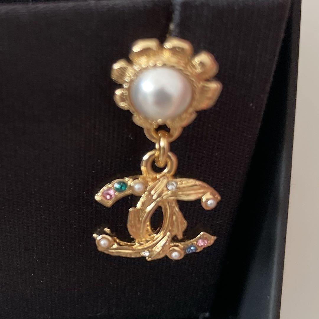 シャネル ピアス パール CC ゴールド マルチカラー