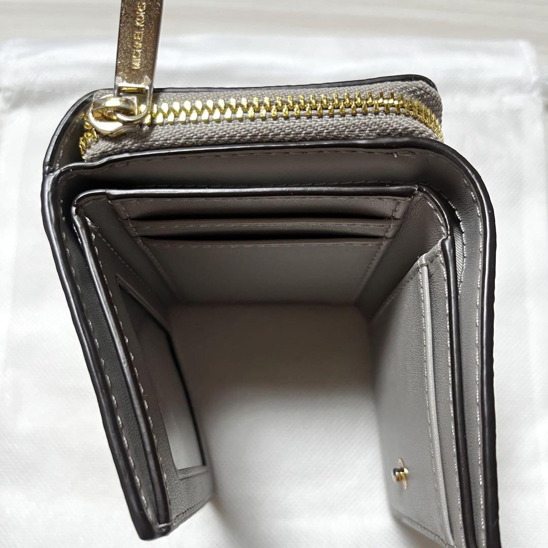 新品・未使用】財布［Michael Kors］