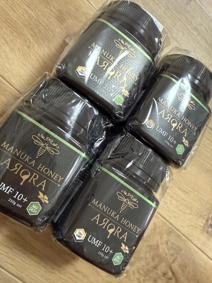 マヌカハニー　UMF10＋　4個セット