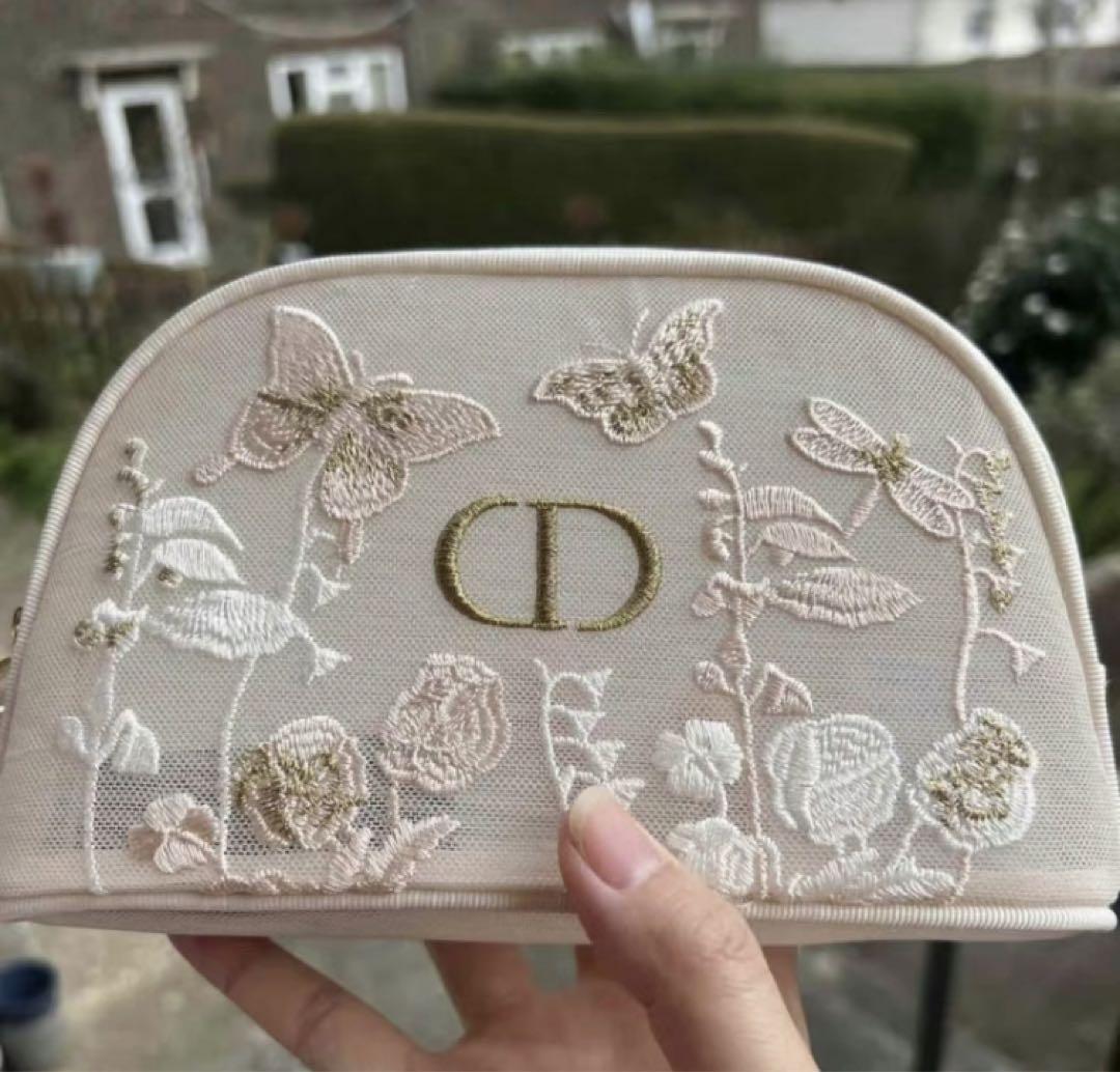 マザーズデイ ディオールオリジナルポーチ　刺繍ポーチ　母の日　限定　ノベルティ 新品 ディオール マザーズデイ オリジナルポーチ 刺繍ポーチ