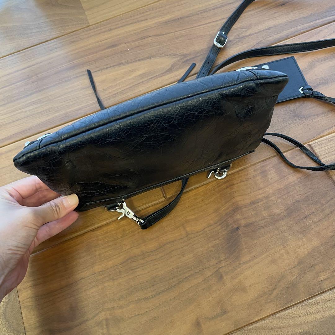 バレンシアガ　黒 レザー ショルダーバッグ　クラッチバッグ