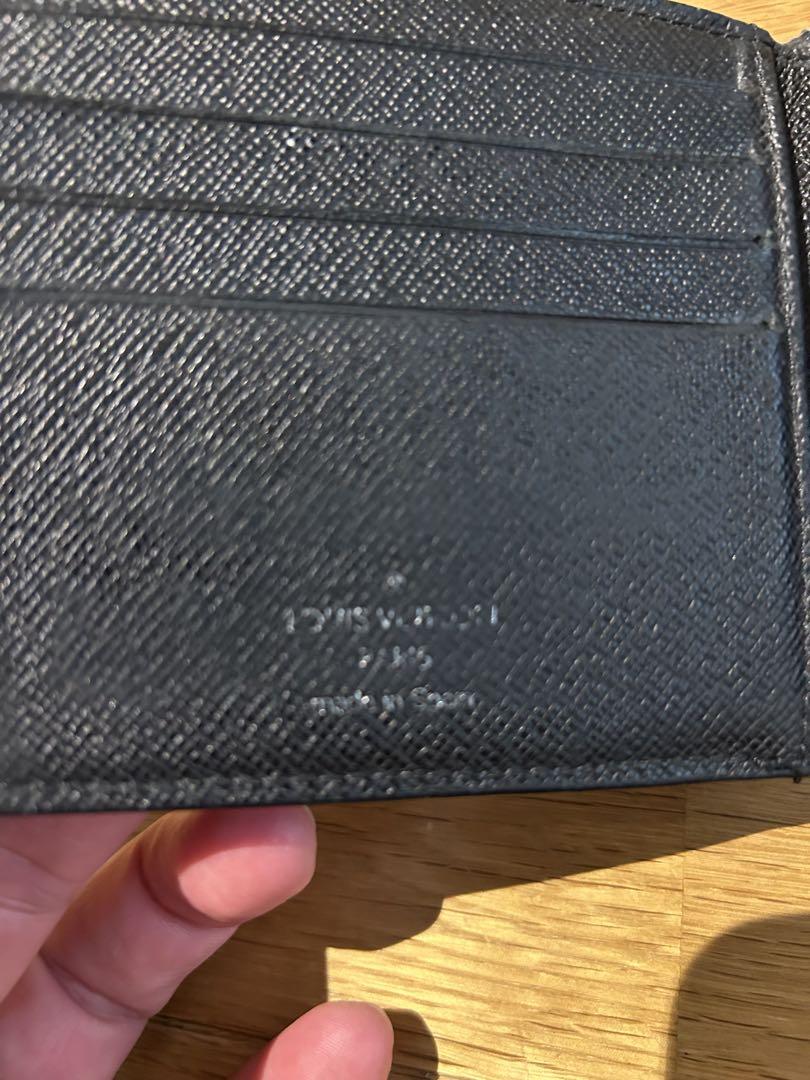 ルイヴィトン ブラックレザー 二つ折り財布