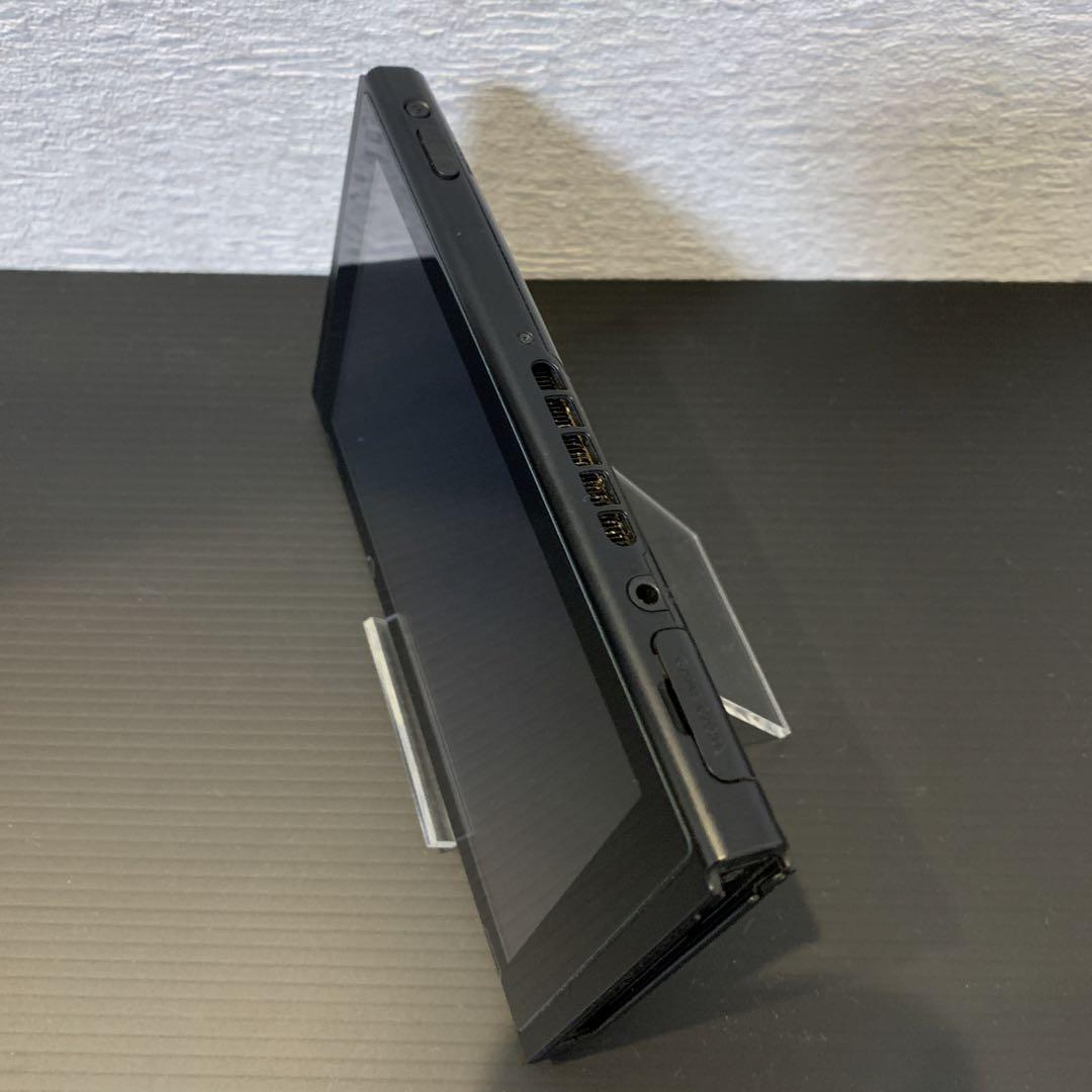Nintendo switch  スイッチ本体とジョイコン