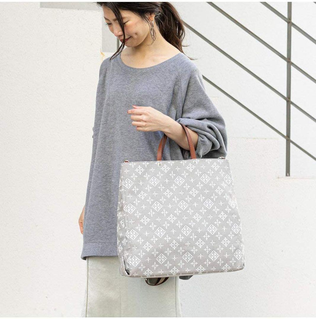 【新品】russet ラシット　初期モデル　バッグ　トートバッグ　ハンドバッグ 新品】russet ラシット 初期モデル バッグ トートバッグ