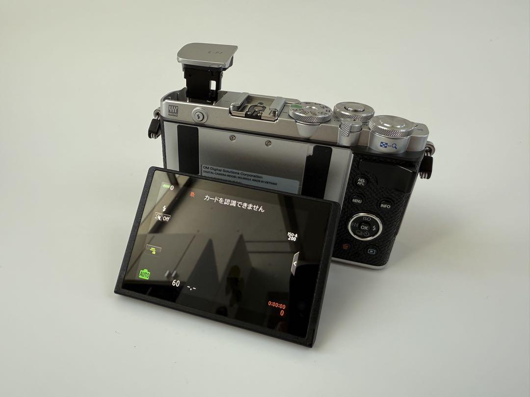 OLYMPUS PEN