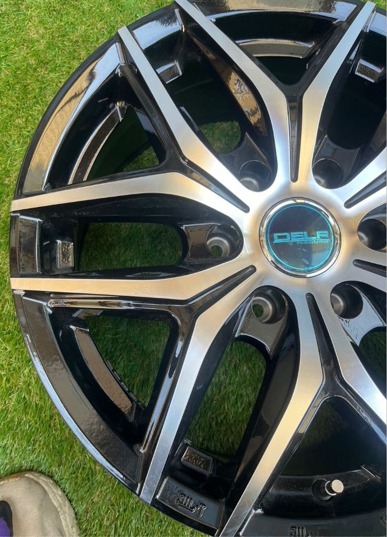 18インチホイール 1本目立った傷や汚れなし