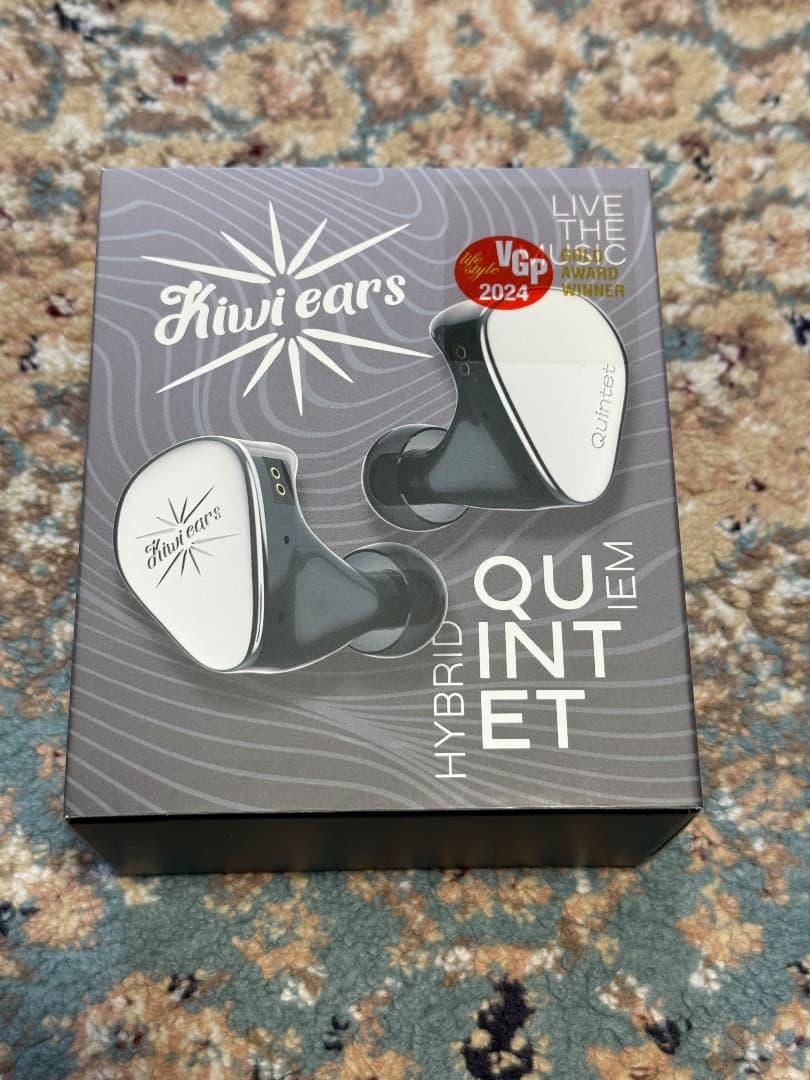 Kiwi Ears Quintet ＋NICEHCK BlueLuna4.4mm目立った傷や汚れなし