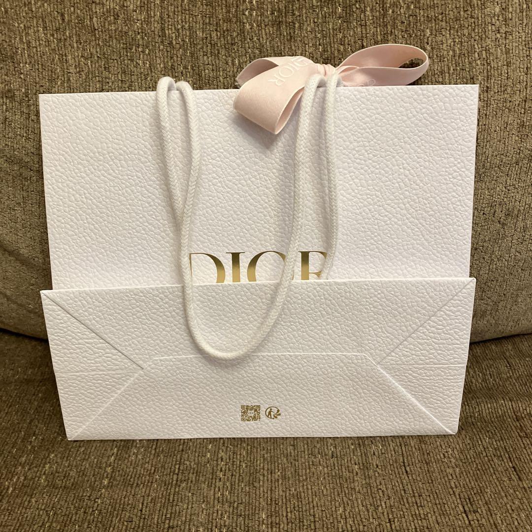 Dior ショッパー ギフトボックス セット - メルカリ