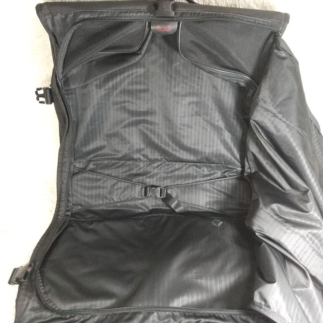 TUMI　ガーメントケース　トラベルバッグ　ビジネスバッグ　ブラック