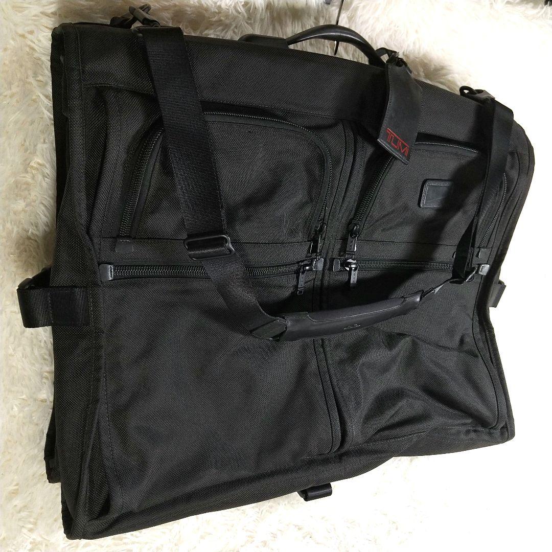 TUMI　ガーメントケース　トラベルバッグ　ビジネスバッグ　ブラック