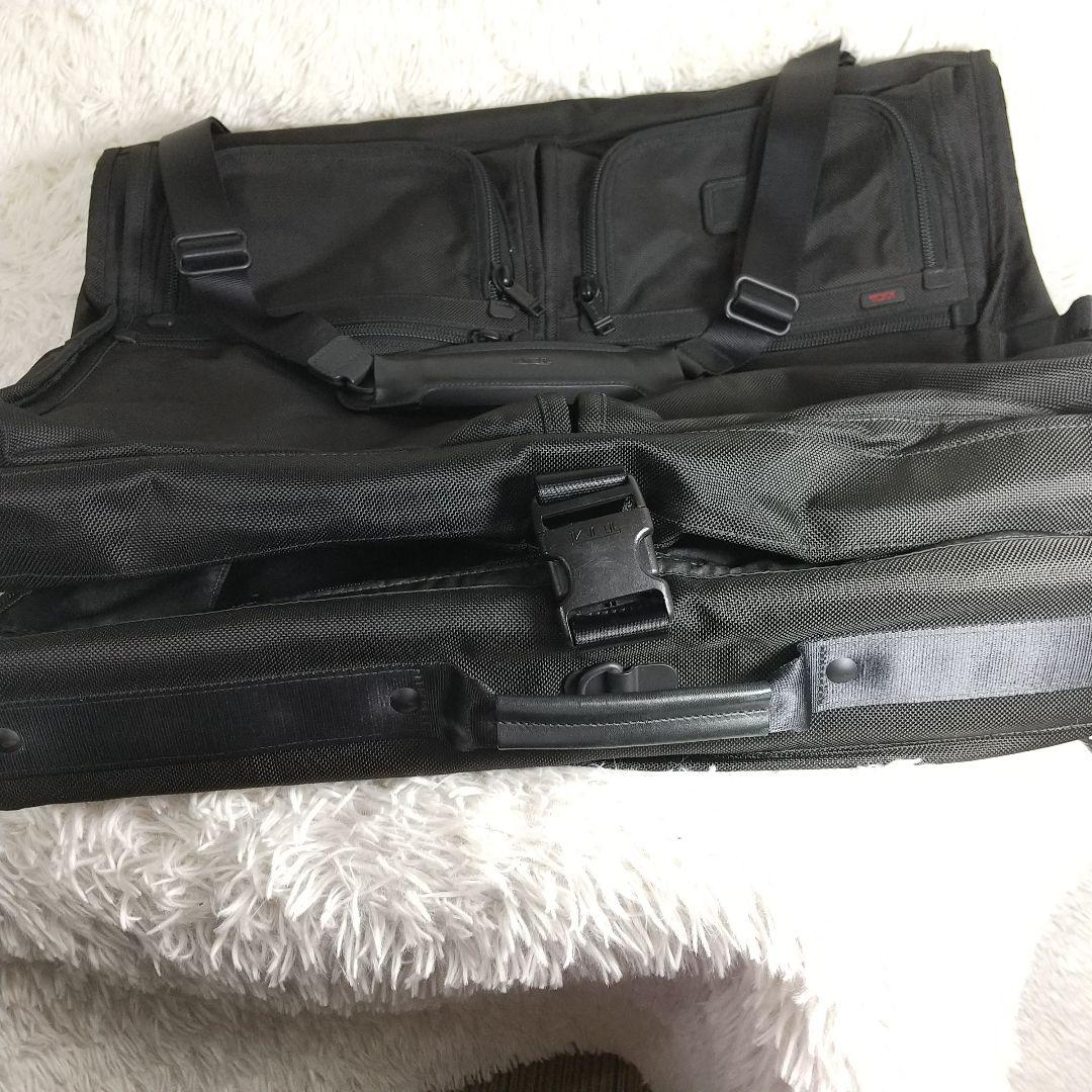 TUMI　ガーメントケース　トラベルバッグ　ビジネスバッグ　ブラック