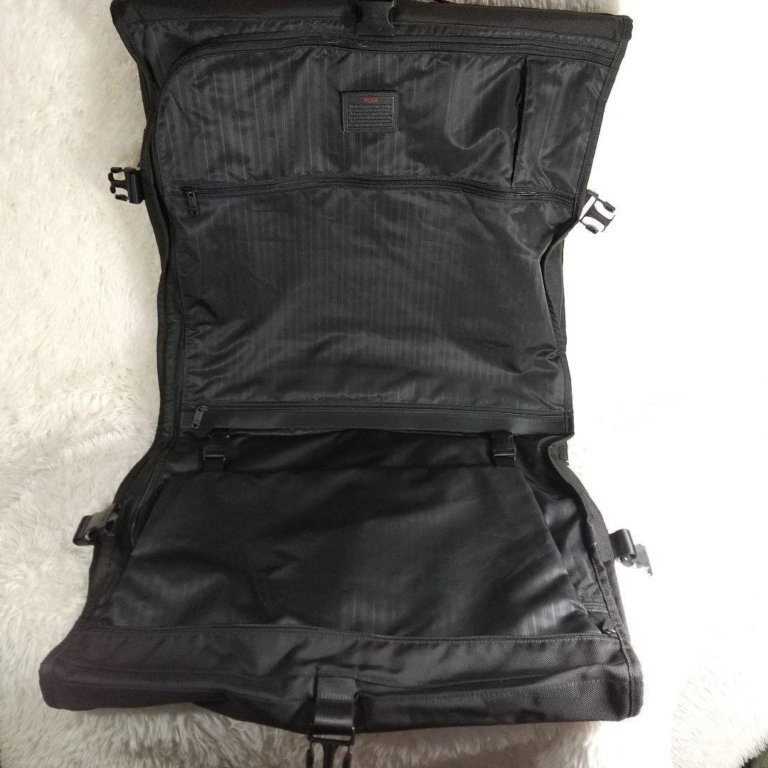 TUMI　ガーメントケース　トラベルバッグ　ビジネスバッグ　ブラック