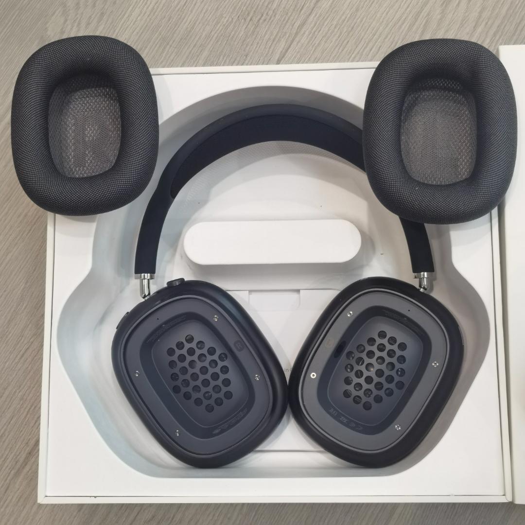 AirPods Max スペースグレー 本体 AirPods Max スペースグレー 本体