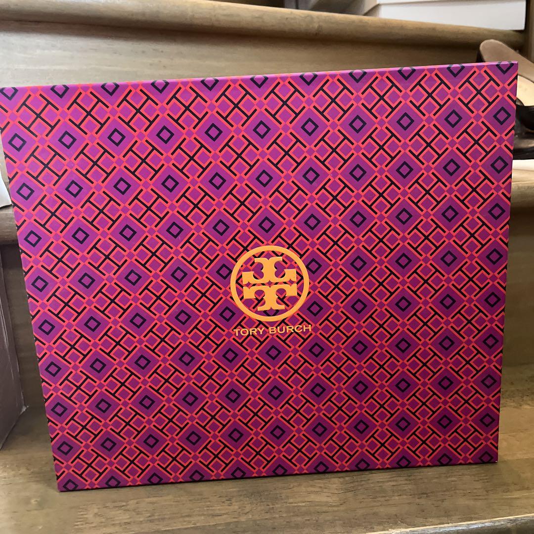 超人気ブティック 未使用Tory Burch トリーバーチ レザーブーツ黒茶バイカラー 靴