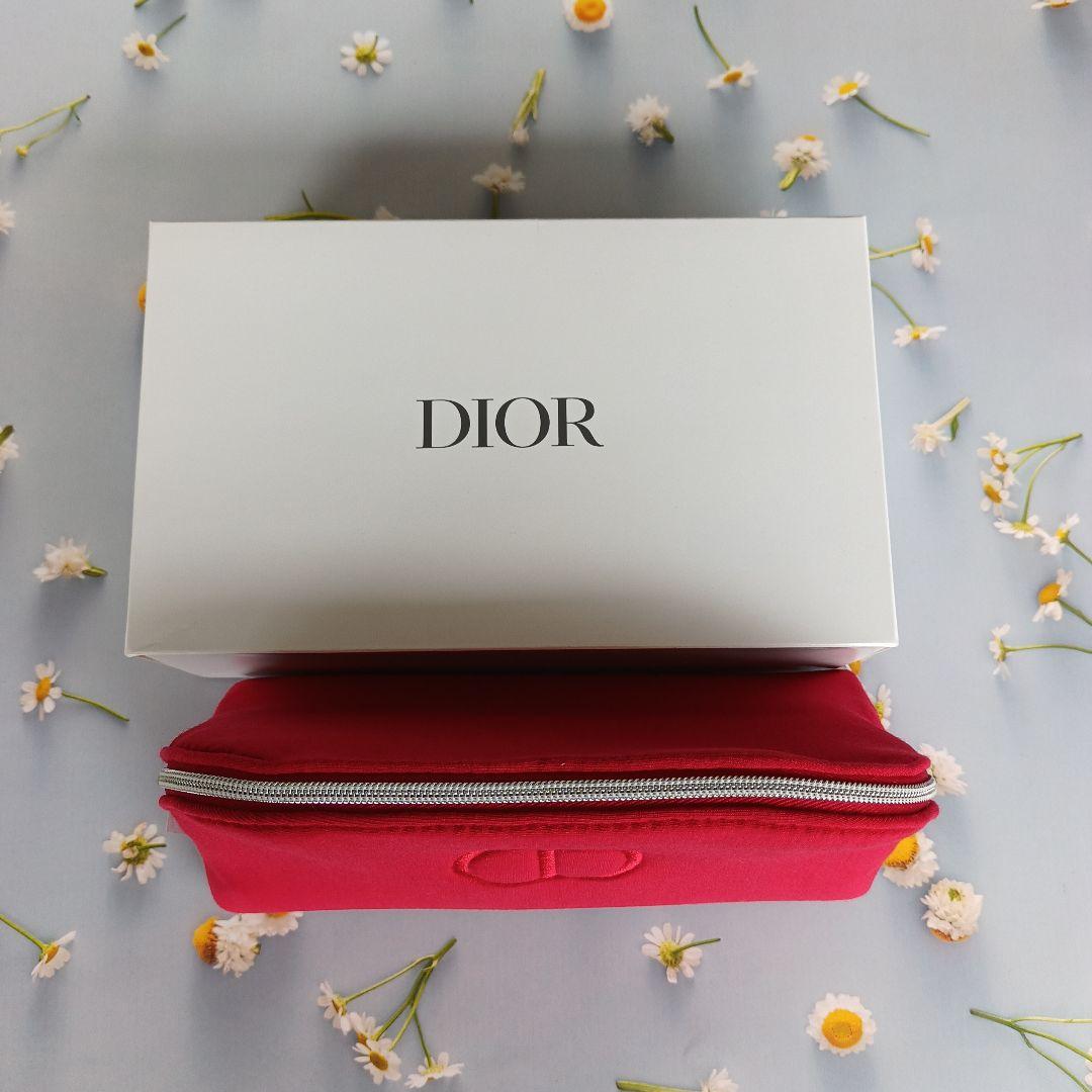 Dior - 新品未使用 非売品 Dior ディオール ポーチ レッド 最新