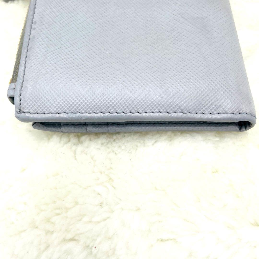 PRADA 2つ折り　財布 コインケース 三角ロゴ サフィアーノレザー フラップ