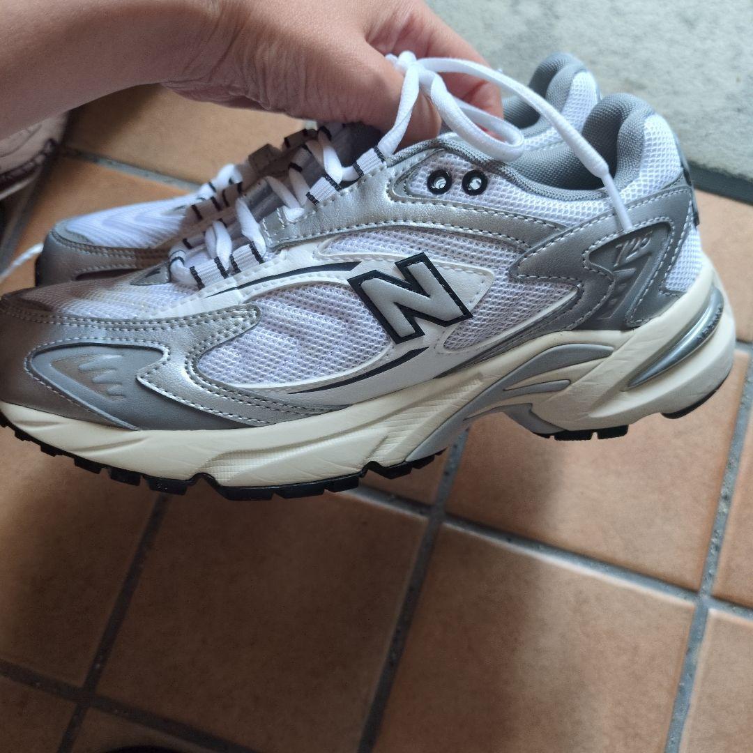 New Balance ニューバランス 725