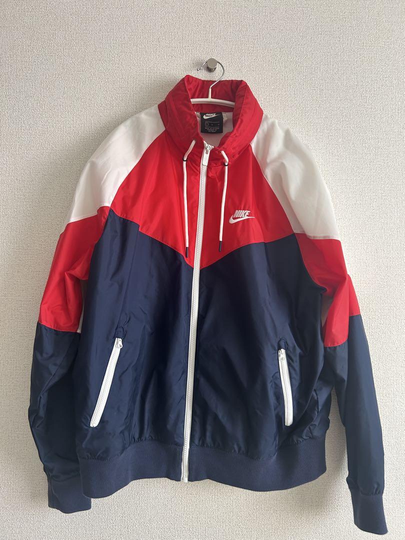 【美品】Nike ナイロンジャケット 赤/白/青 Lサイズ ベイビーわるきゅーれ