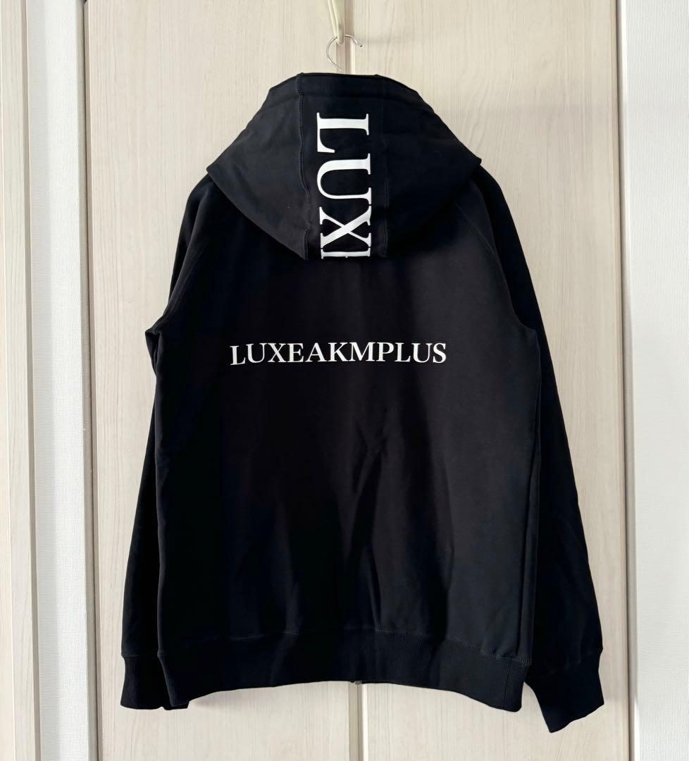 【新品】AKM エイケイエム 黒 スウェット パーカー ブラック L フーディー 【新品】AKM エイケイエム 黒 スウェット パーカー ブラック L フーディー