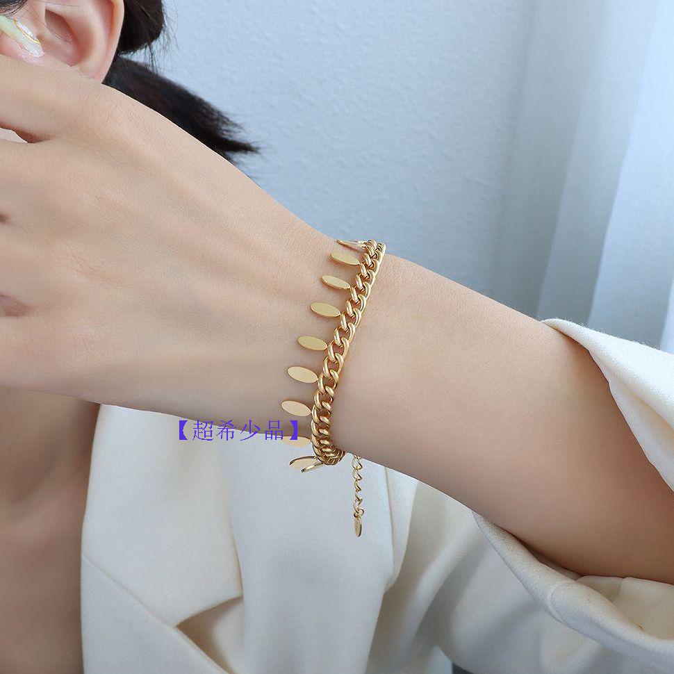 品質保証 フランス風シンプルブレスレット18 Kゴールド木の葉流蘇 品質保証 フランス風シンプルブレスレット18 Kゴールド木の葉流蘇