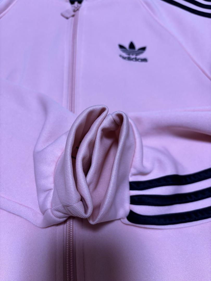adidas トラックジャケット　ピンク