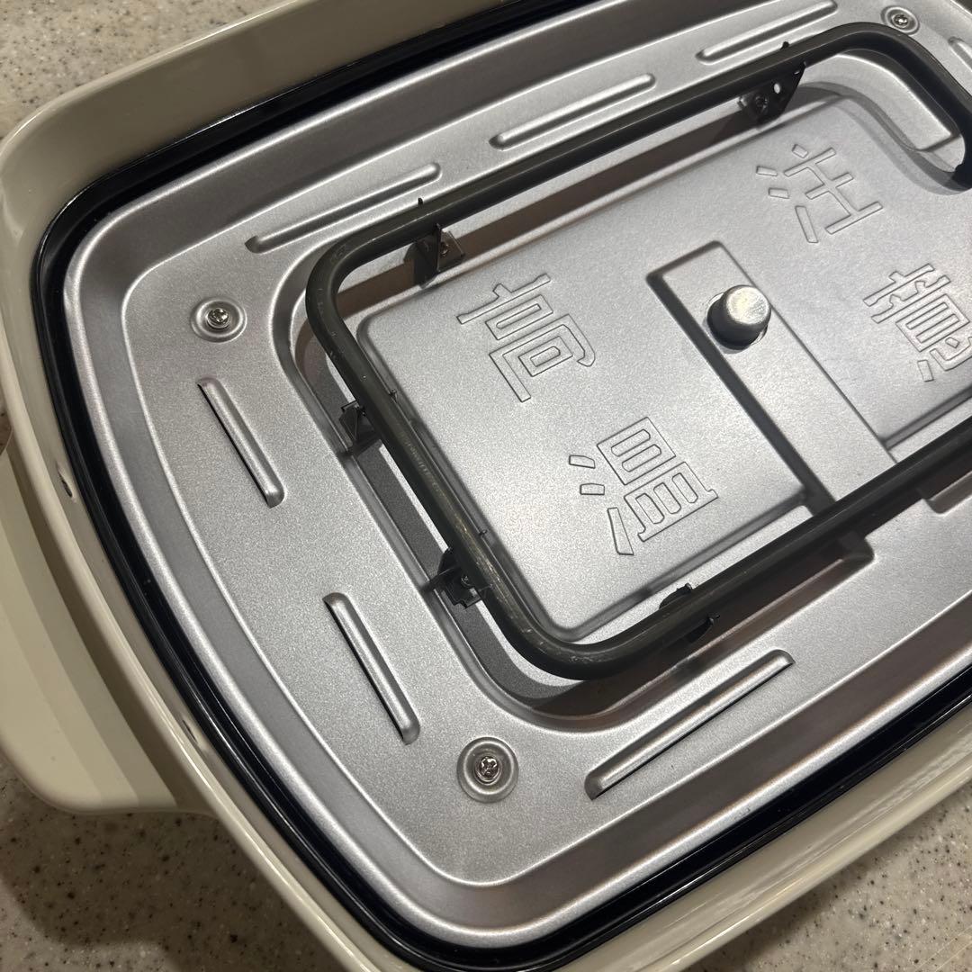 短時間一回のみ使用!ブルーノ グランデ 4点セット!深鍋、グリル たこ焼き 短時間一回のみ使用!ブルーノ グランデ 4点セット!深鍋、グリル たこ焼き