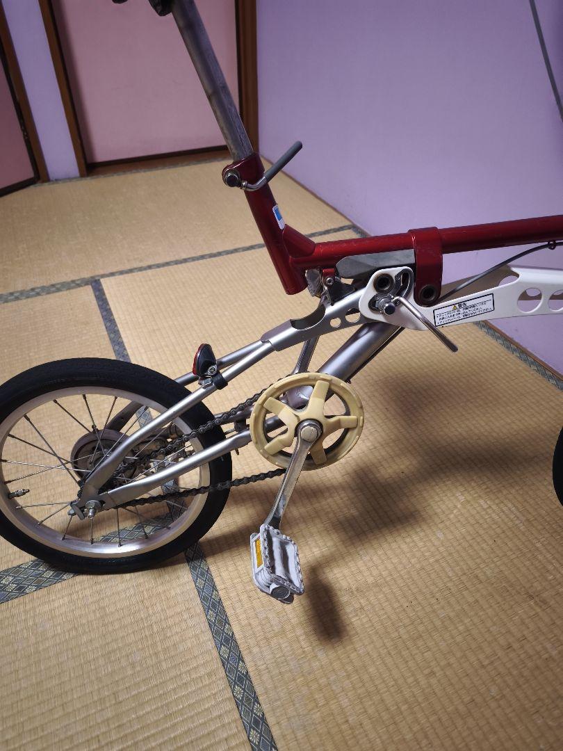 値下げ 折りたたみ自転車 レッドとシルバー