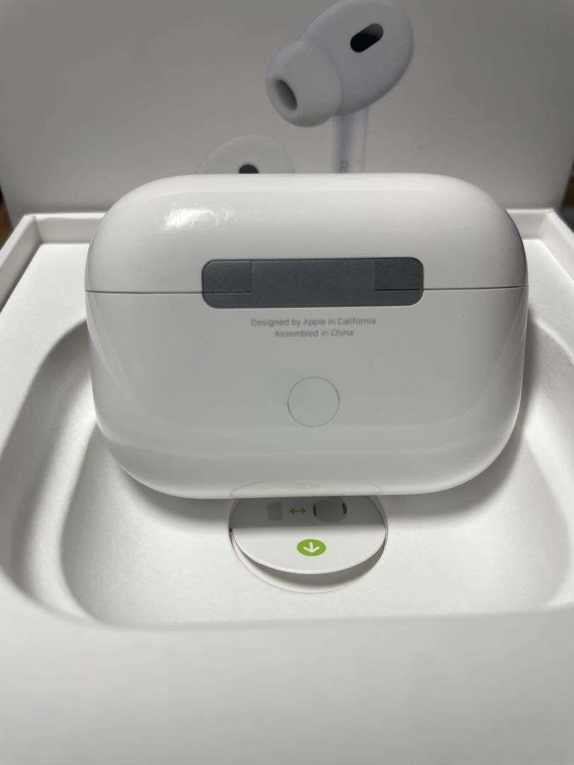 AirPods Pro 2 充電器　充電ケース