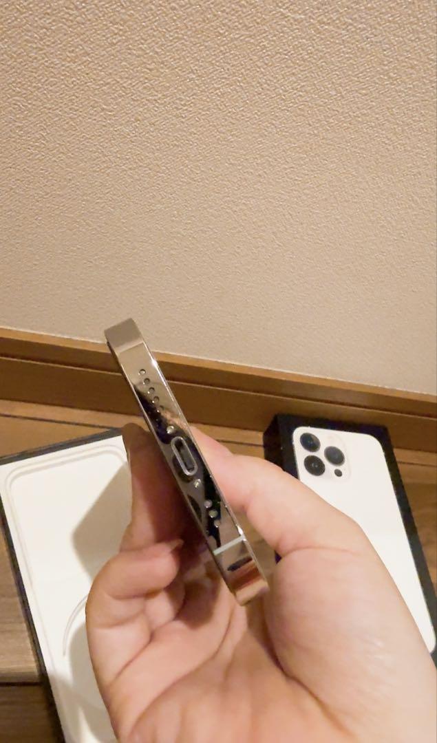 Apple iPhone 13 Pro 256GBシルバー 本体 美品