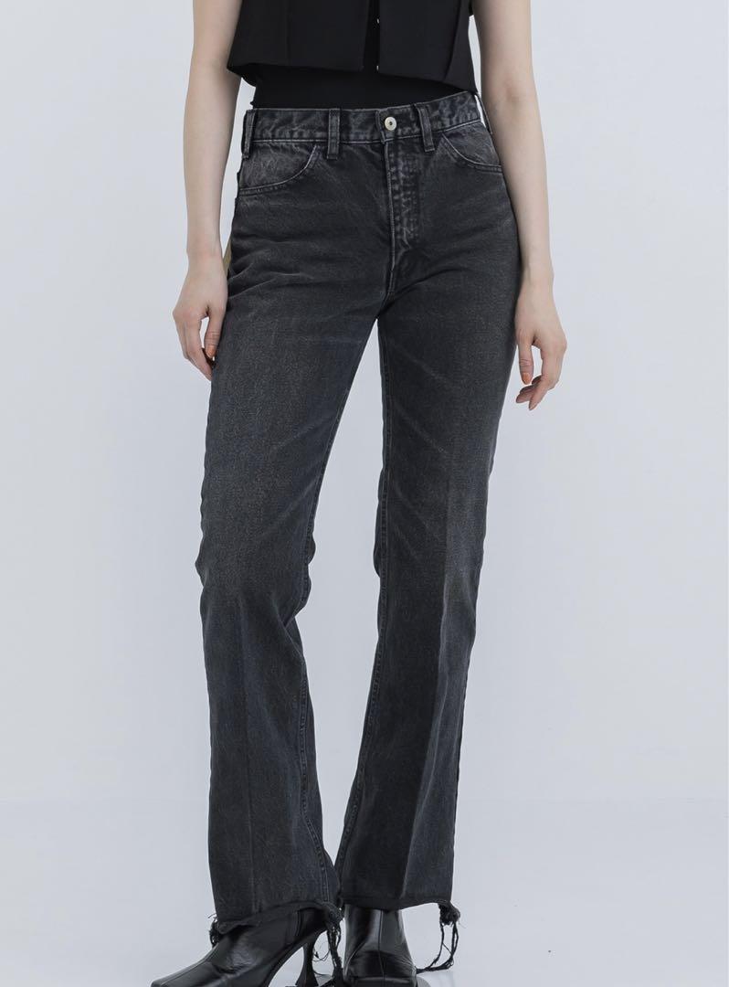 【INSCRIRE/アンスクリア】 Flare Denim 画像4