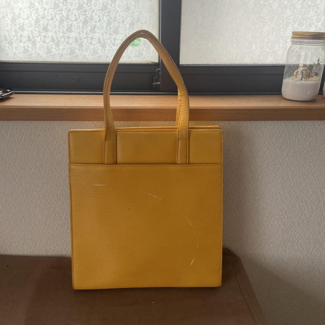 牛革】イエロートートバッグ 外ポケット付き