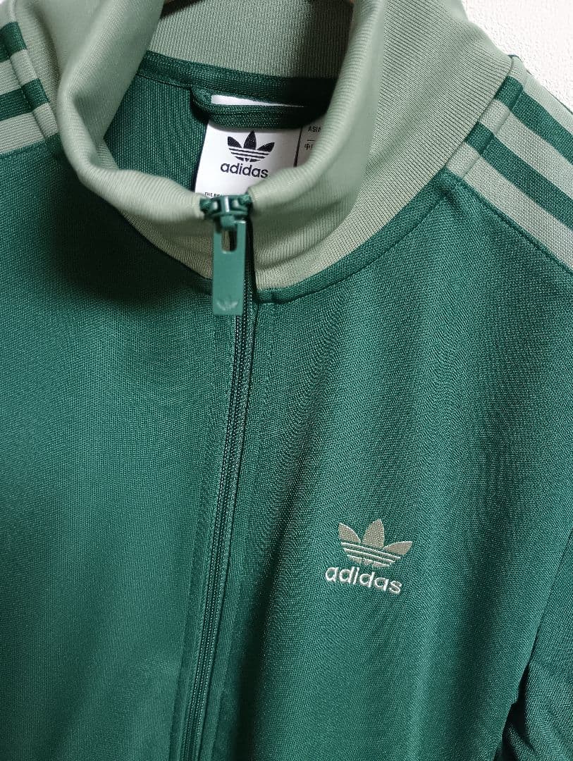adidas グリーン ジャージ ベッケンバウアー 新品タグ付 M adidas グリーン ジャージ ベッケンバウアー 新品タグ付 M