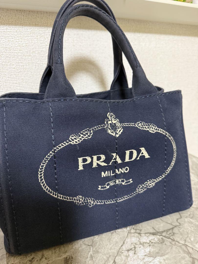 PRADA カナパ