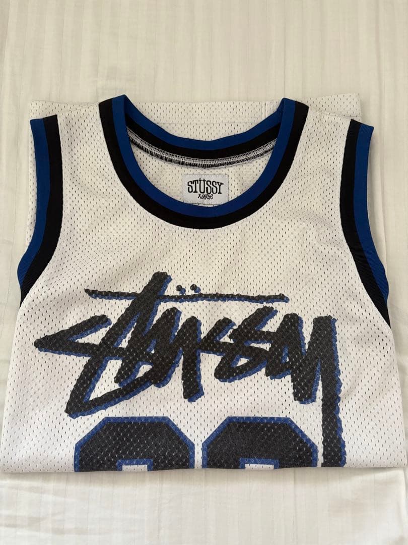 STUSSY 30周年記念タンクトップ