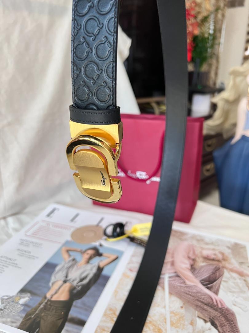 美品✨フェラガモ ベルト ダブルガンチーニ シルバー レザー ブラック 美品✨フェラガモ ベルト ダブルガンチーニ シルバー ブラック