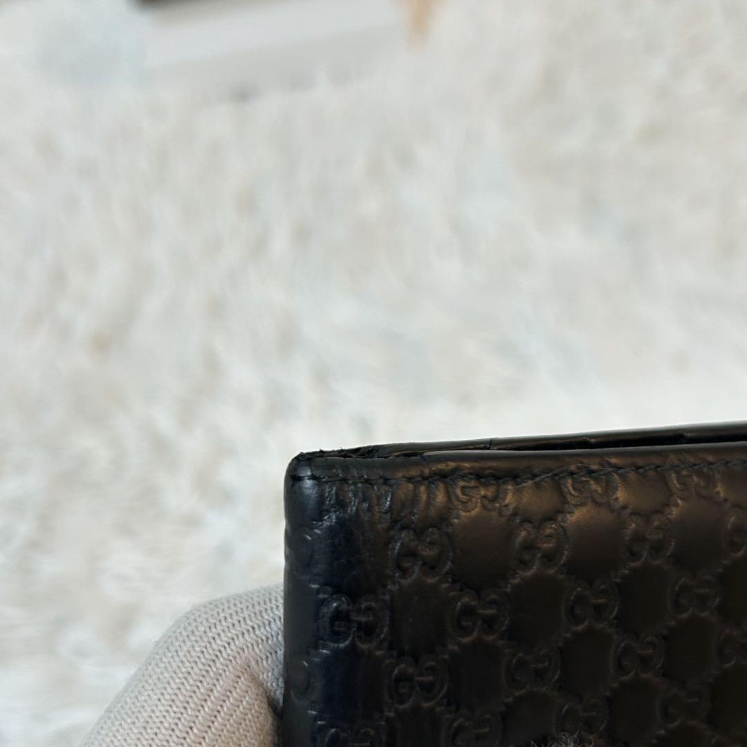 グッチ 折り財布