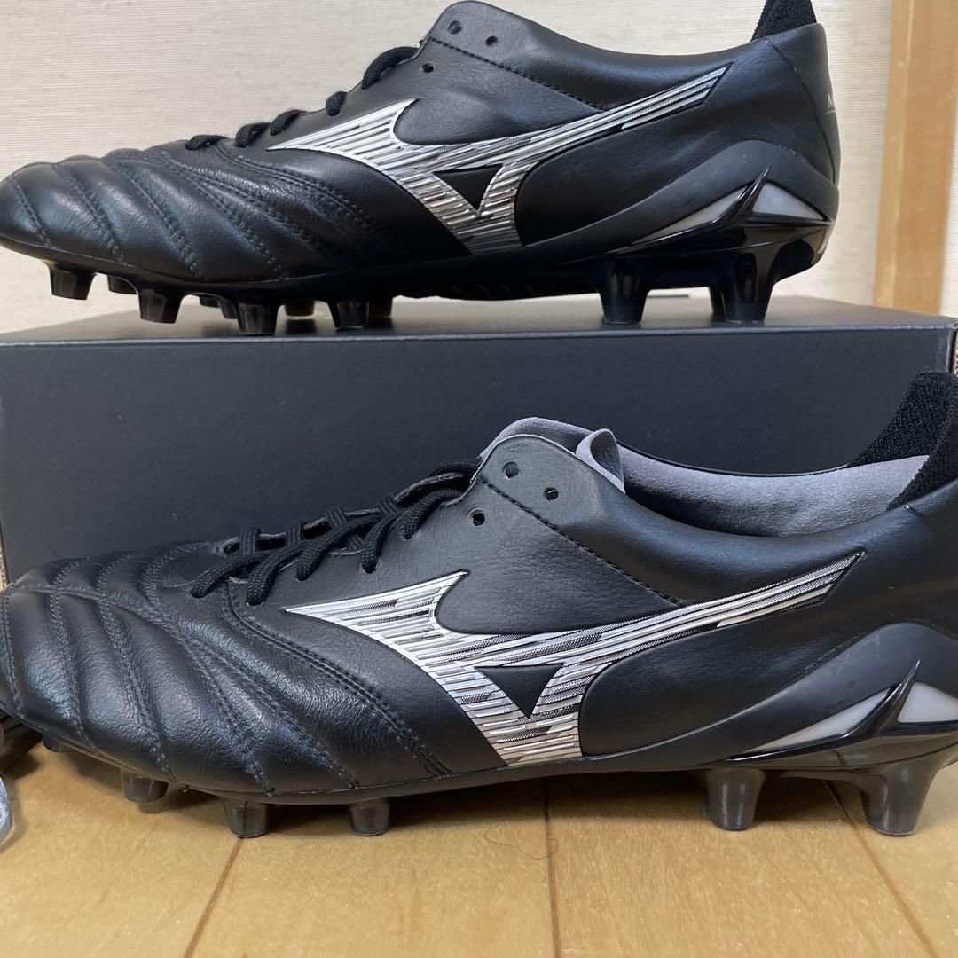MORELIA NEO IV限定品カラーブラック×シルバー26.5cm国内正規品