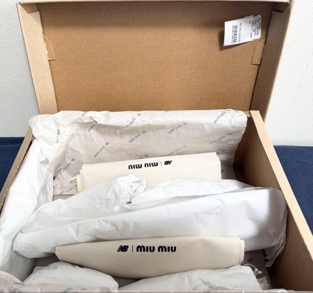 【ほぼ新品】MIUMIU New Balance 530 ベージュ スエード